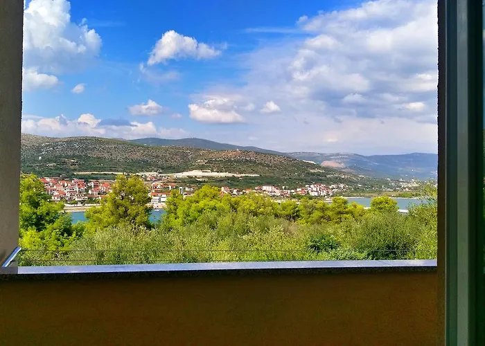 Marija * Τρογκίρ